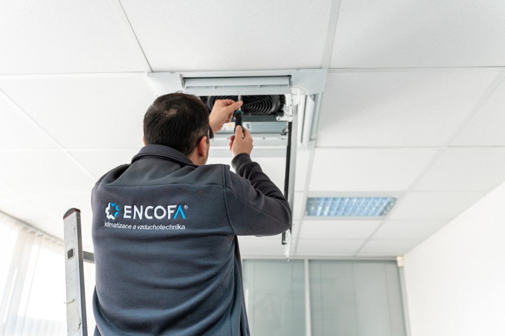 4 tipy, jak správně připravit klimatizaci na sezónu